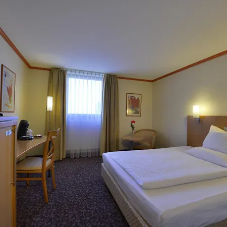 Hotel Plaza 4*